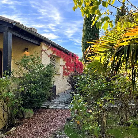 Suis Le Soleil Villa